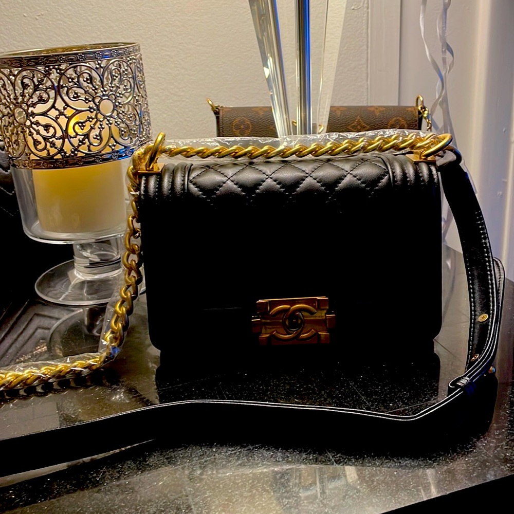 Chanel bag- not real but a good fake